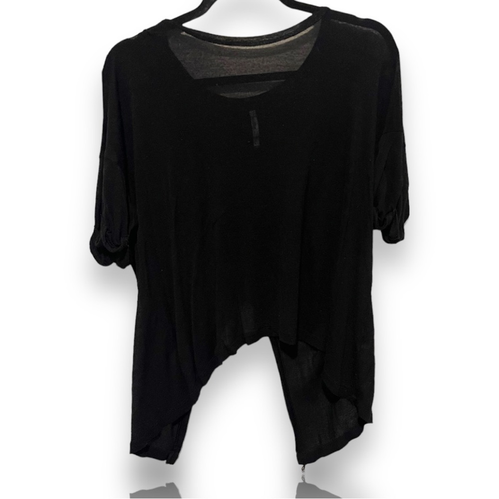 Black boho asymmetrical top​​​​